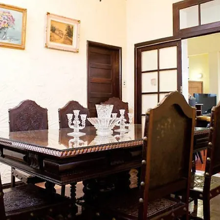 Tiao Botelho Guest House